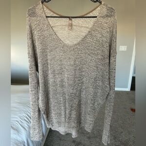 Slouchy gray Longsleeve top
